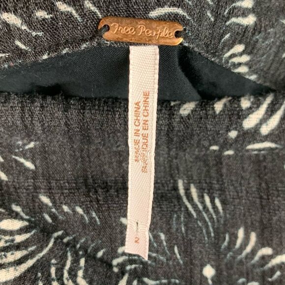 Free people women’s floral midi wrap skirt size 2 - Picture 6 of 7